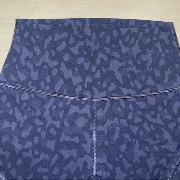 Lululemon Align Crop 21” LS Leopard Deep Navy Size 4 Nulu Leggings - Picture 4 of 9